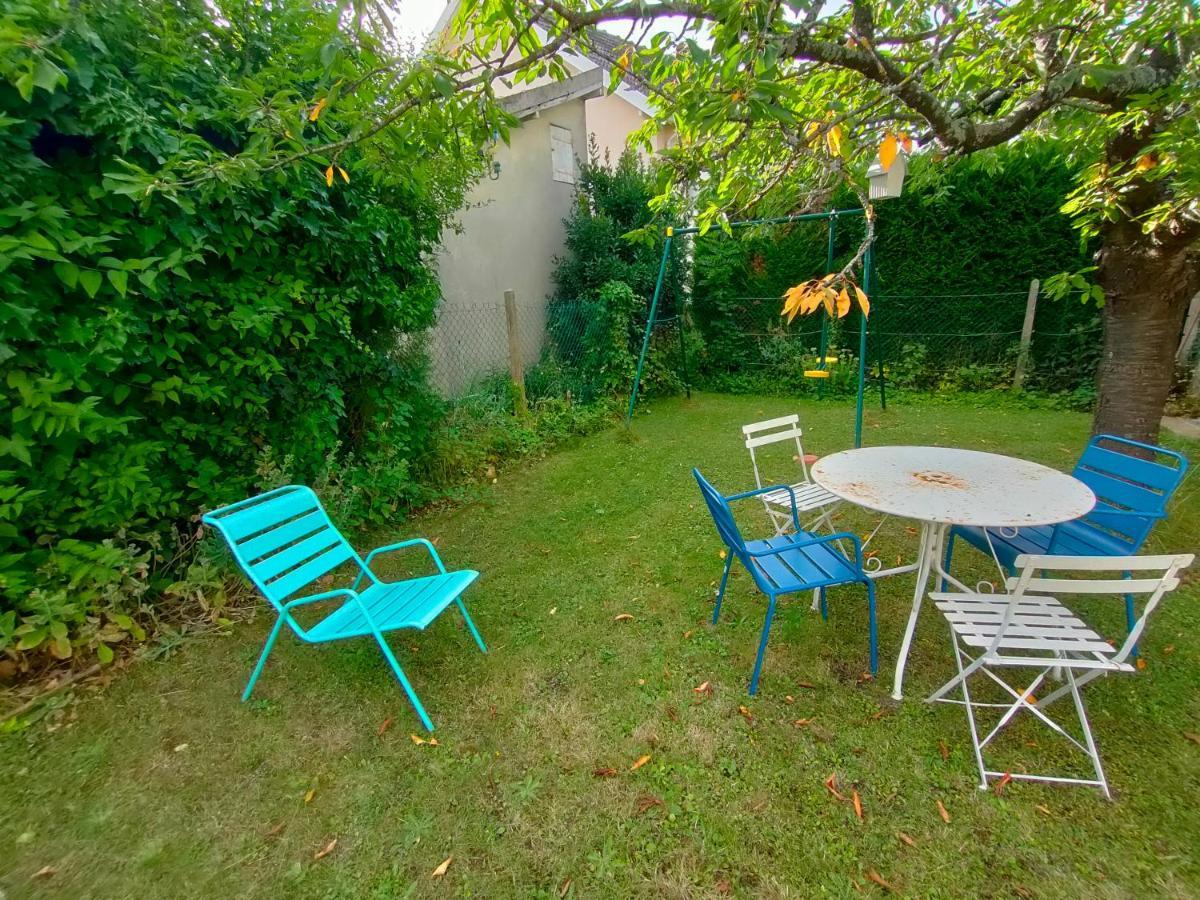 Maison D'Hotes Les Roses Tremieres 萨克莱 外观 照片